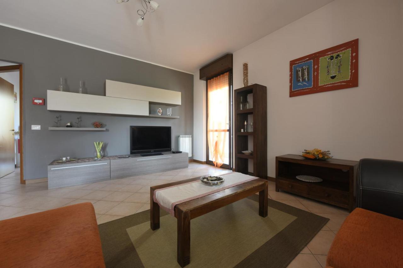 B&B Villa Lodigiana Бругерио Экстерьер фото